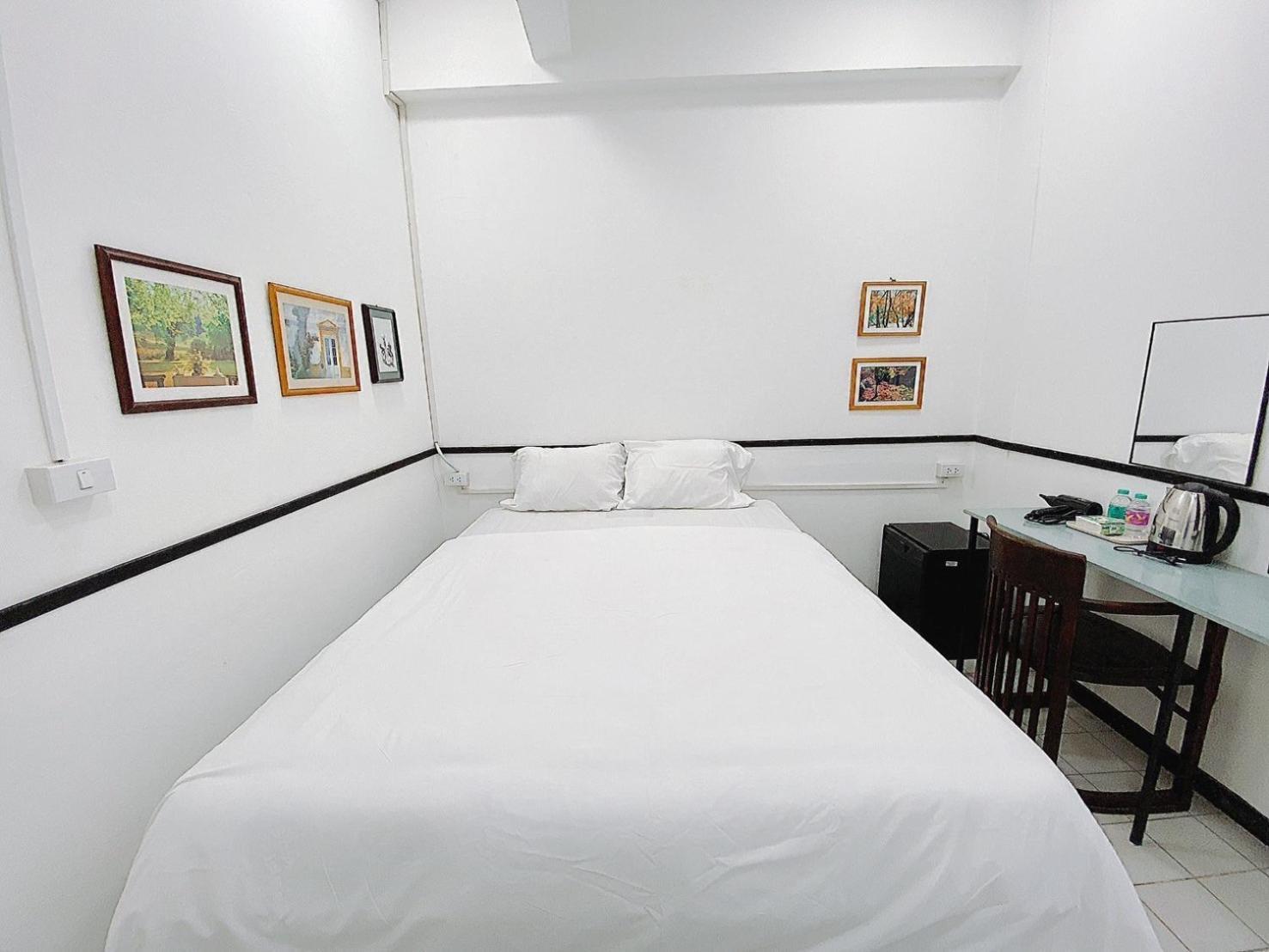Go Inn Mrt Hua Lamphong Yaowarat Bangkok Exterior photo